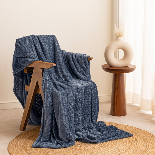 Fort Mellow - Wave Plush BlanketFort Mellow - Wave Plush Blanket