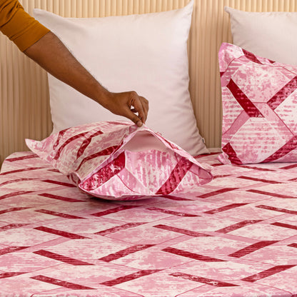 Imprimer Ruby ZigZag - Fitted Sheet Baby Pink bedsheet
