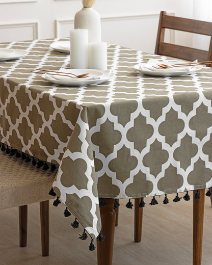 Handpicked Quatrefoil - Table Cover Table